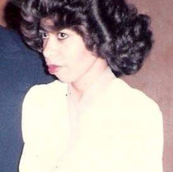 Meet your Posher, Carman - Picture 1 of 1